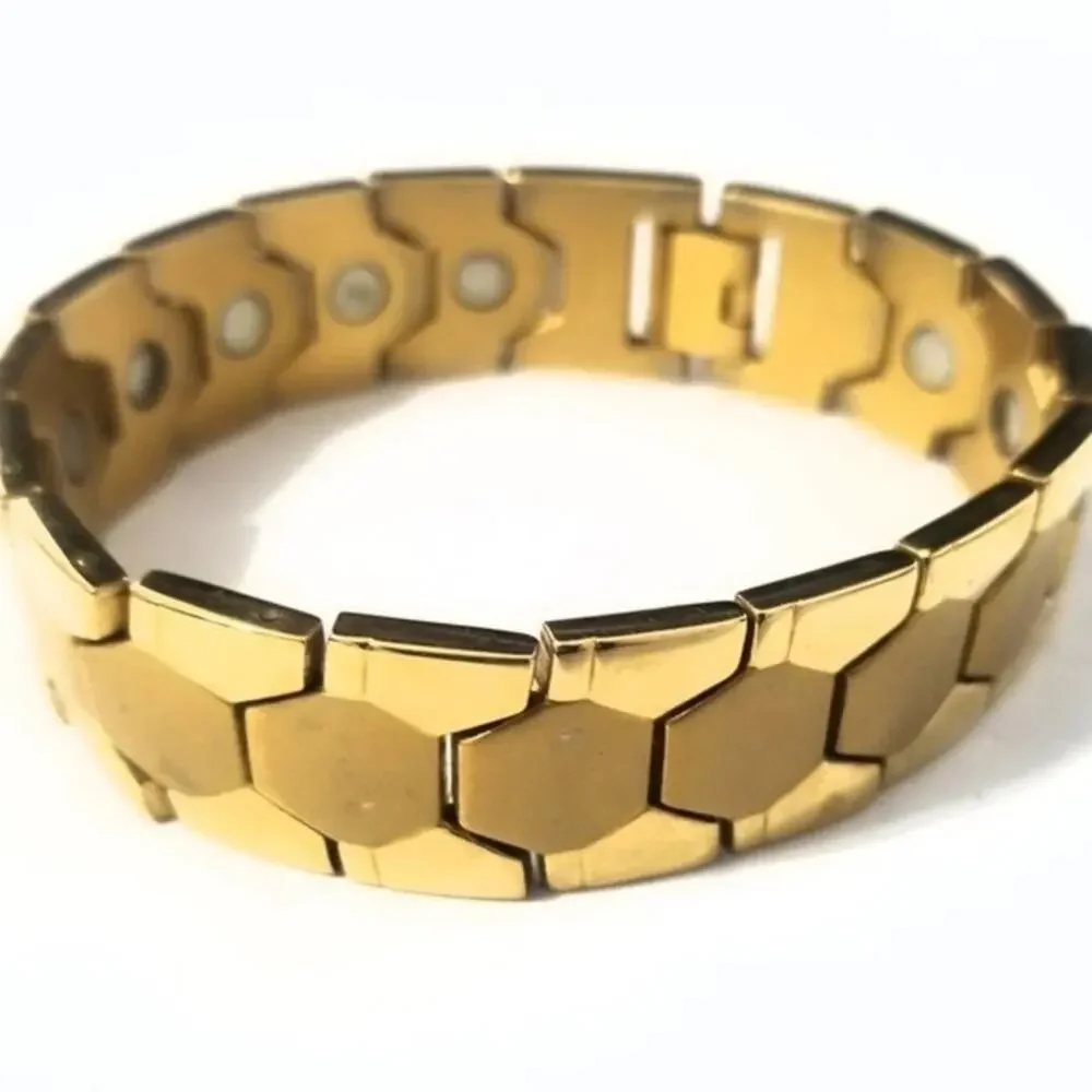 Men’s 316L stainless‎ steel gold magnetic bracelet 8.5